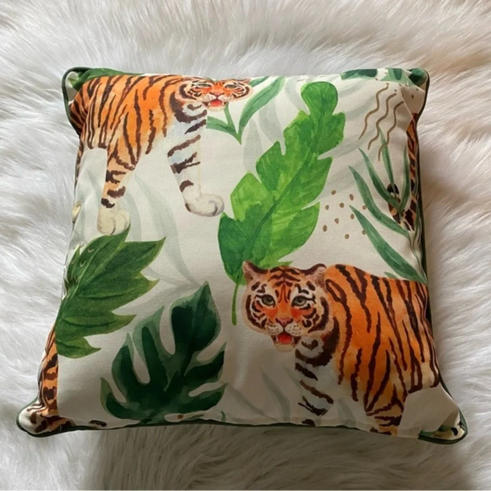 Decorative Throw Pillow 1 Pillow 1 Pillow Insert Square Watercolor Forest Tiger